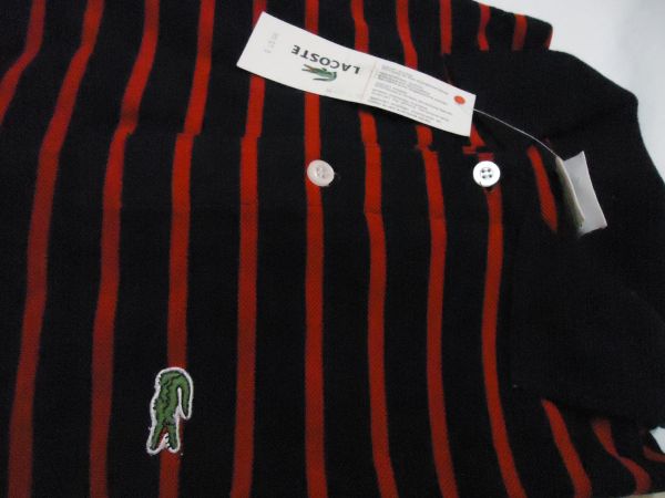 Lacoste (preta e vermelha)